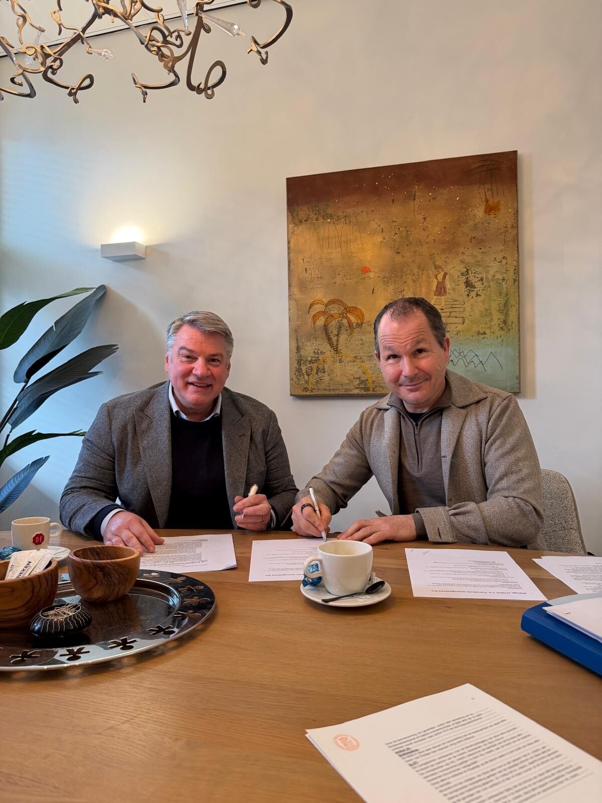 9f9baff1 b5c4 4898 92ec 8ab96671c76d