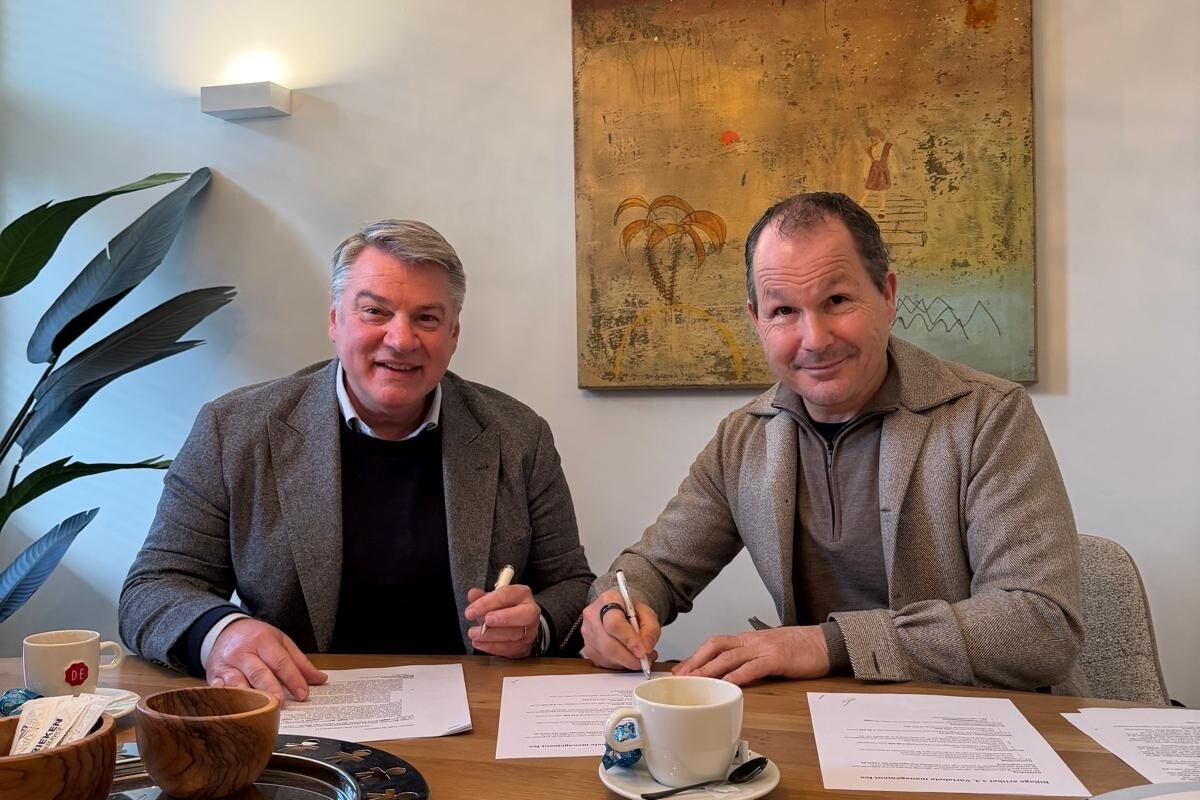 9f9baff1 b5c4 4898 92ec 8ab96671c76d